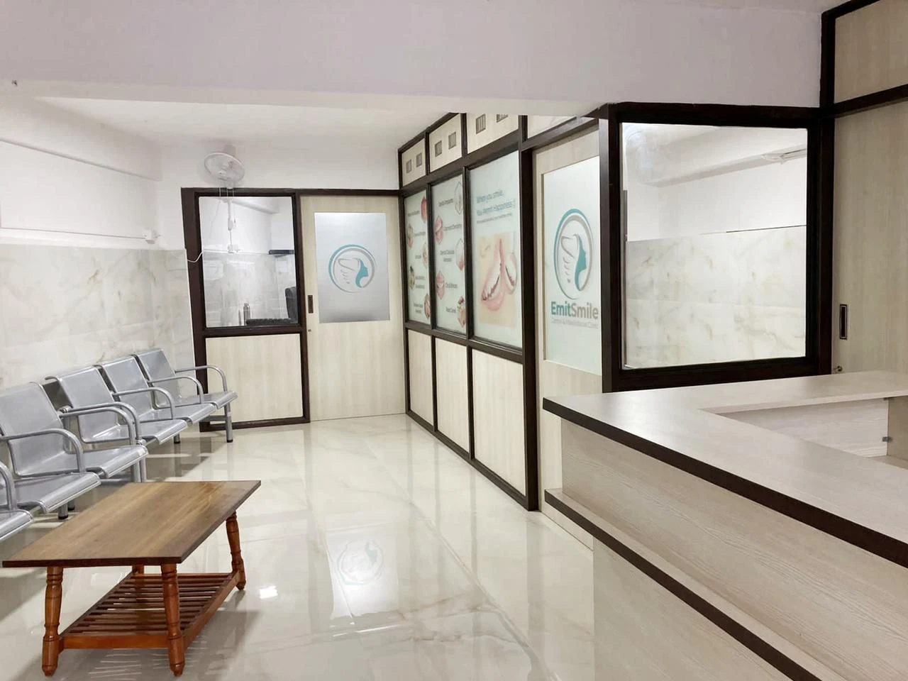 Emitsmile Modern Dental Clinic Team